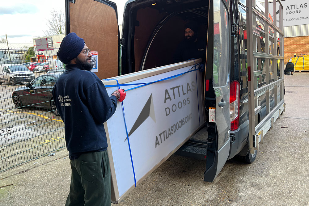 Attlas-Doors-Trade-delivery